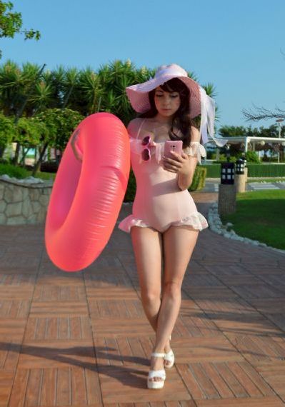 美女露出內褲_1080日韩免费观看